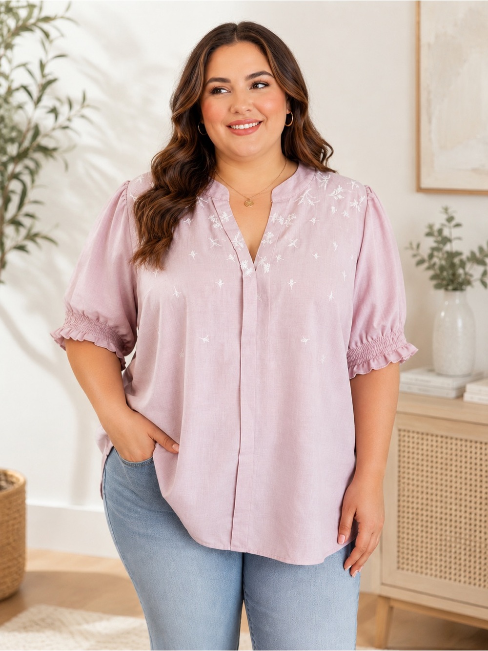 Plus Size Pale Pink Embroidered V-Neck Puff Sleeve Top